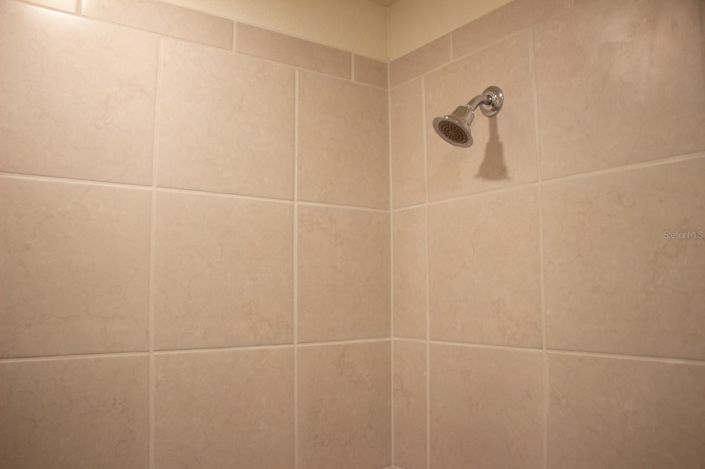 Image No.71-5 Bed Townhouse for sale