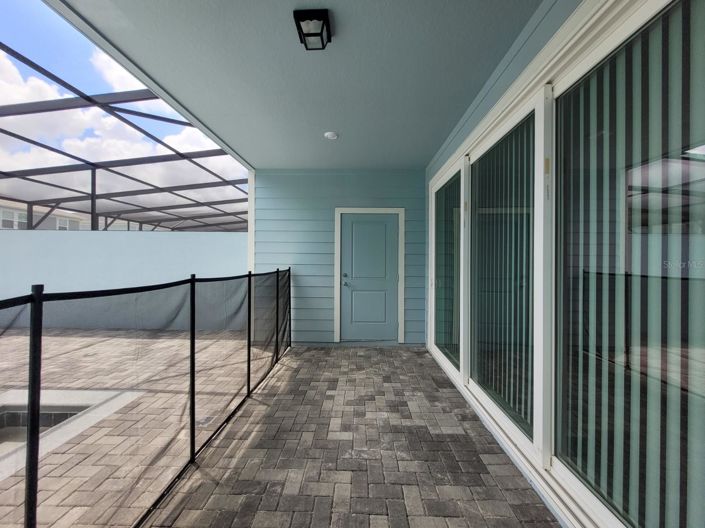 Image No.81-5 Bed Townhouse for sale