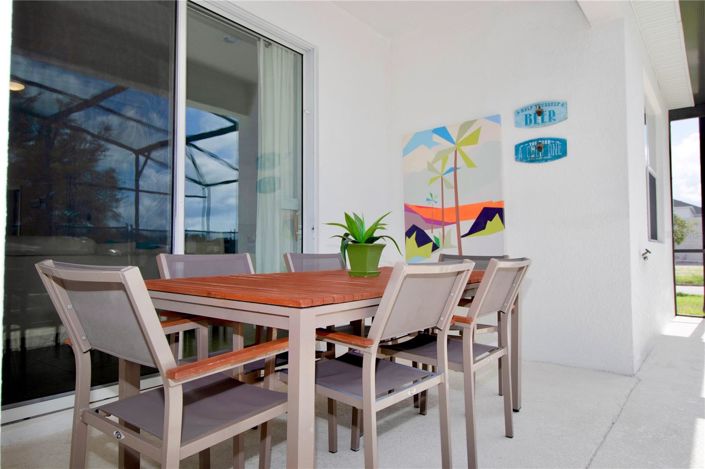 Image No.24-6 Bed House for sale