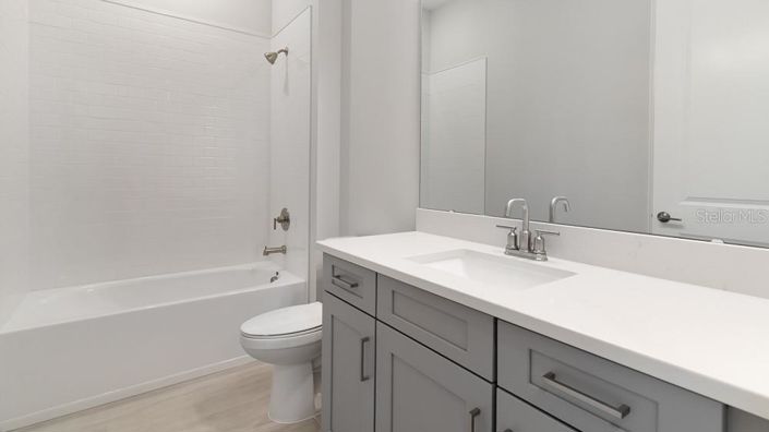 Image No.18-3 Bed House for sale