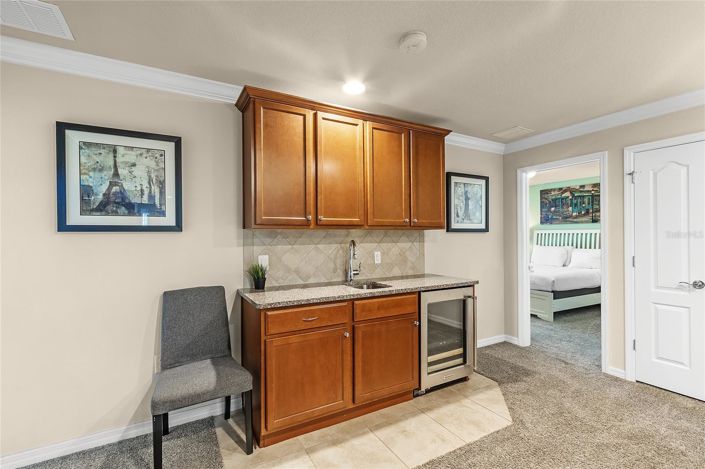 Image No.28-8 Bed House for sale