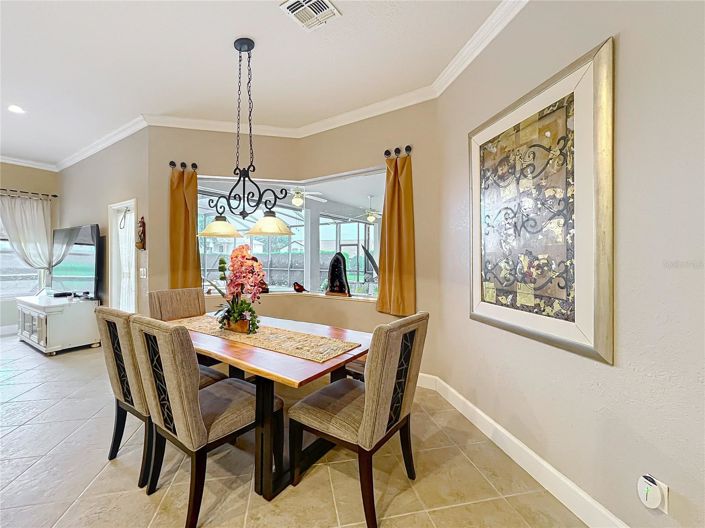 Image No.25-4 Bed House for sale