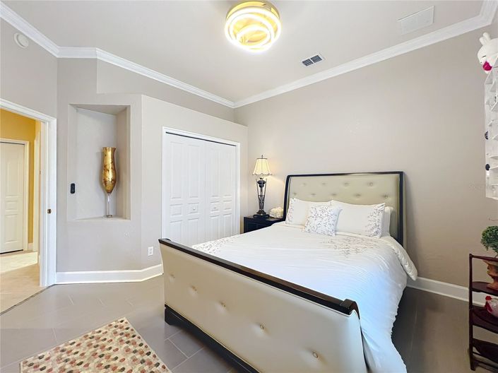 Image No.39-4 Bed House for sale