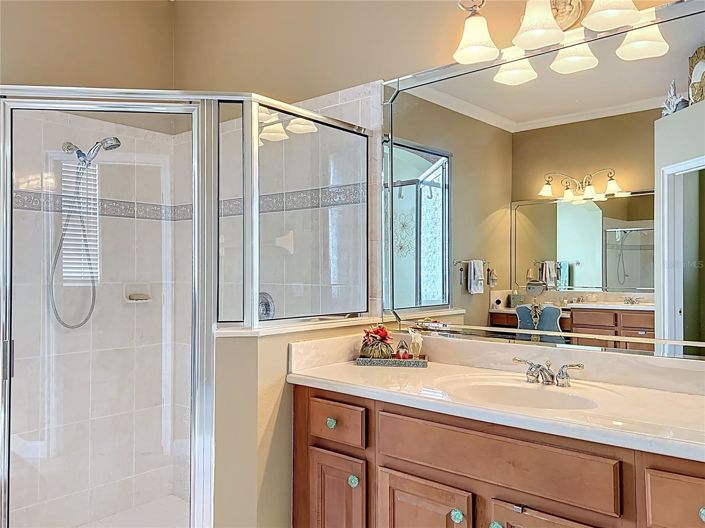 Image No.47-4 Bed House for sale