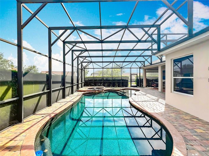 Image No.65-4 Bed House for sale