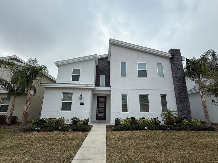Image No.1-9 Bed House for sale