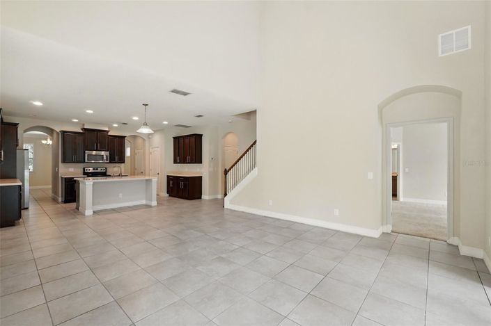 Image No.15-4 Bed House for sale