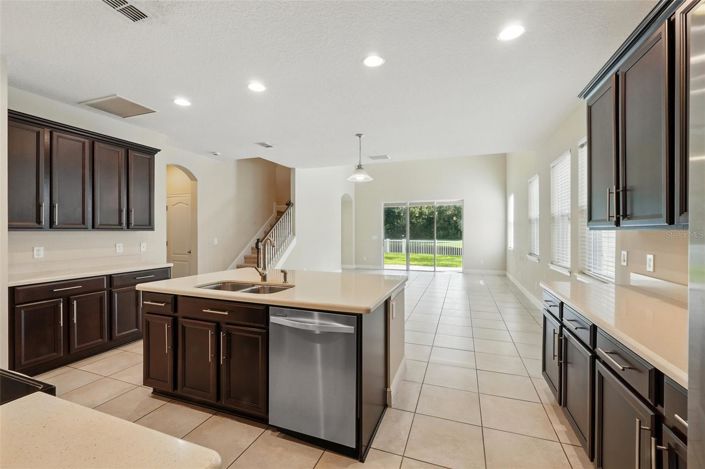 Image No.22-4 Bed House for sale