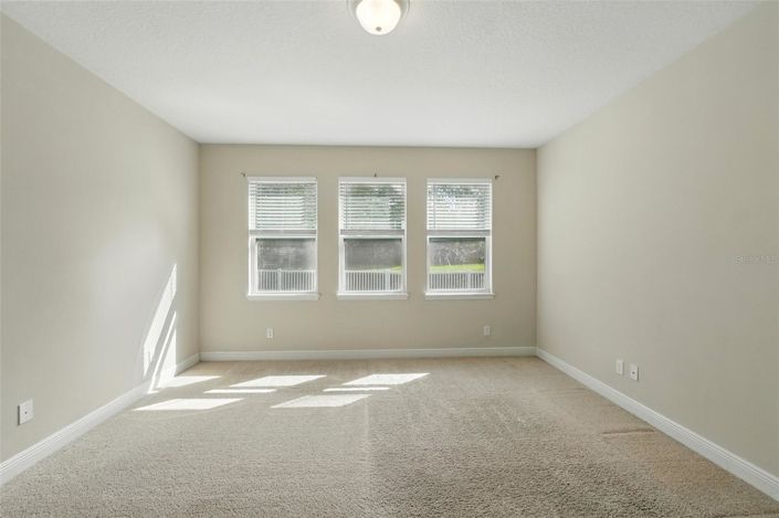 Image No.32-4 Bed House for sale