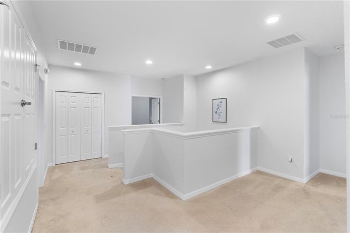 Image No.29-8 Bed House for sale