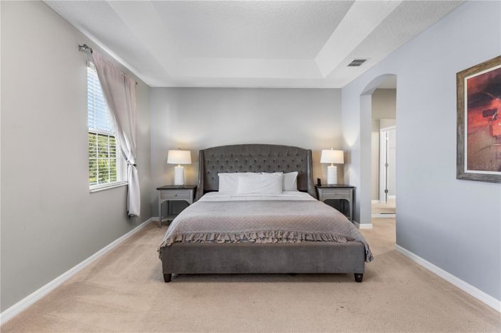 Image No.32-8 Bed House for sale