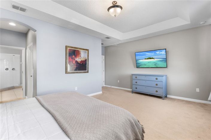 Image No.33-8 Bed House for sale