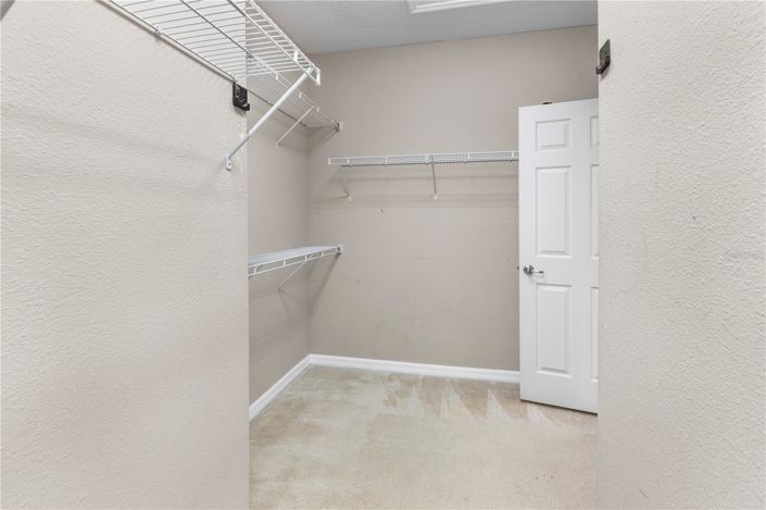 Image No.37-8 Bed House for sale