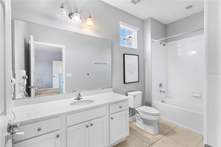 Image No.52-8 Bed House for sale