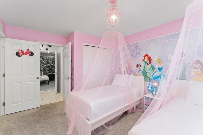 Image No.33-6 Bed House for sale