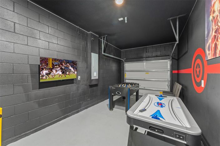 Image No.43-6 Bed House for sale