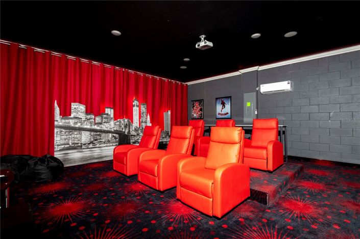 Image No.16-6 Bed House for sale