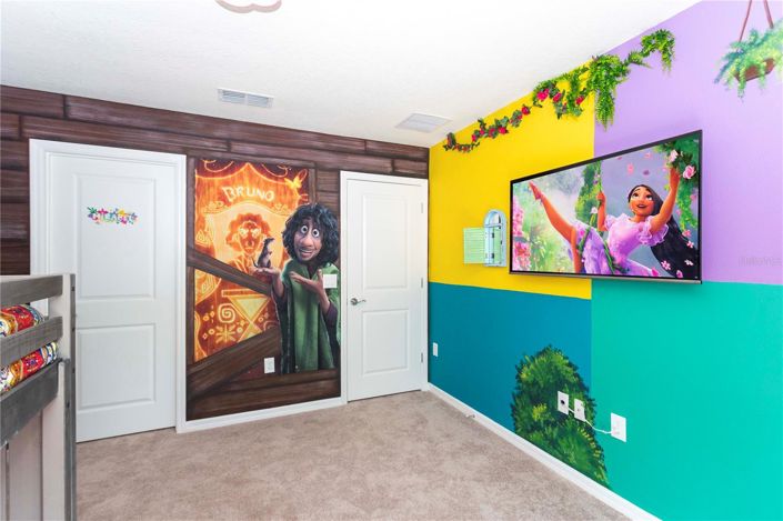 Image No.22-6 Bed House for sale