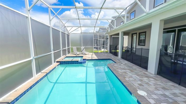 Image No.57-8 Bed House for sale