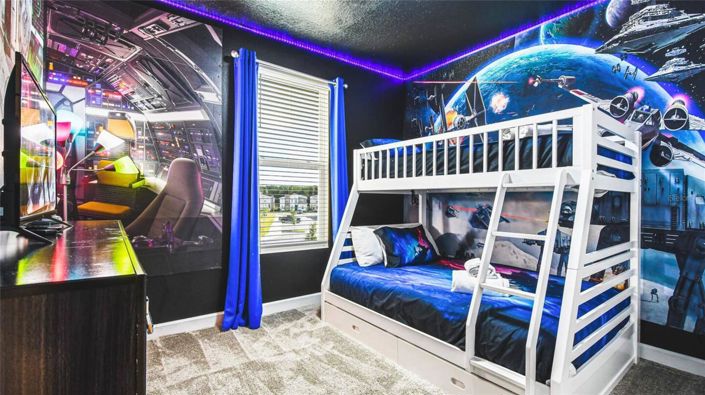 Image No.15-6 Bed House for sale