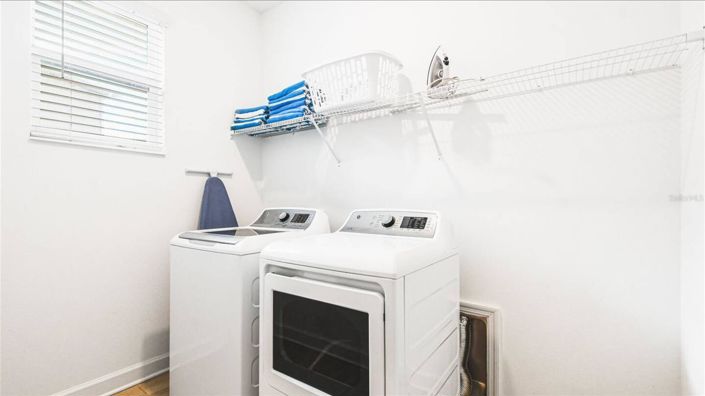 Image No.28-6 Bed House for sale