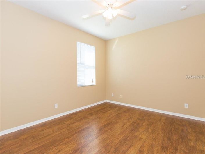 Image No.11-5 Bed House for sale