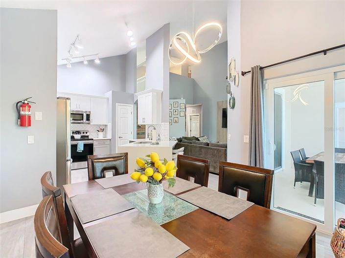 Image No.24-6 Bed House for sale