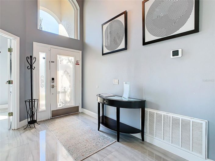 Image No.6-6 Bed House for sale