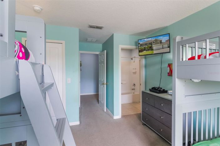 Image No.30-7 Bed House for sale