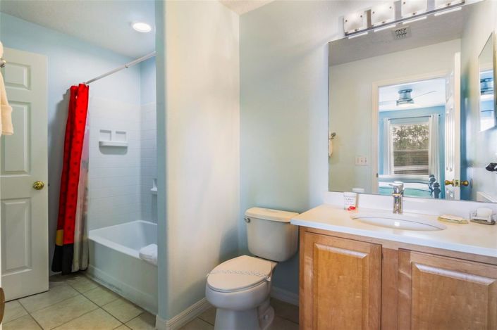 Image No.32-7 Bed House for sale