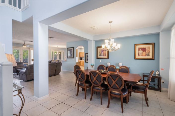 Image No.5-7 Bed House for sale