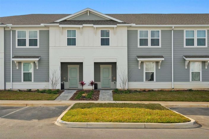 Image No.1-5 Bed Townhouse for sale