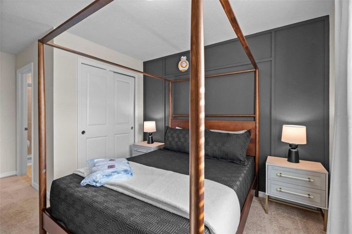 Image No.19-5 Bed Townhouse for sale