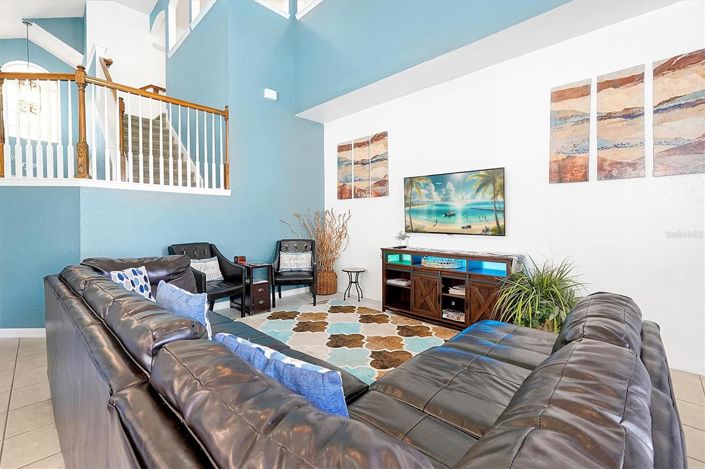 Image No.7-6 Bed House for sale