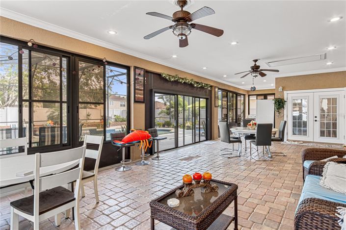 Image No.16-5 Bed House for sale