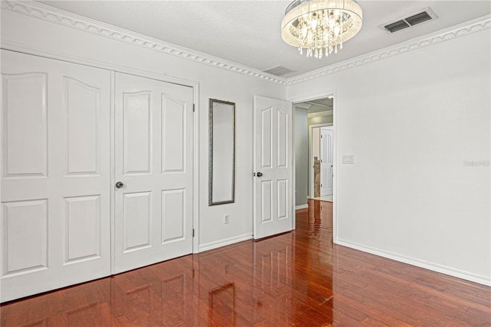 Image No.31-5 Bed House for sale