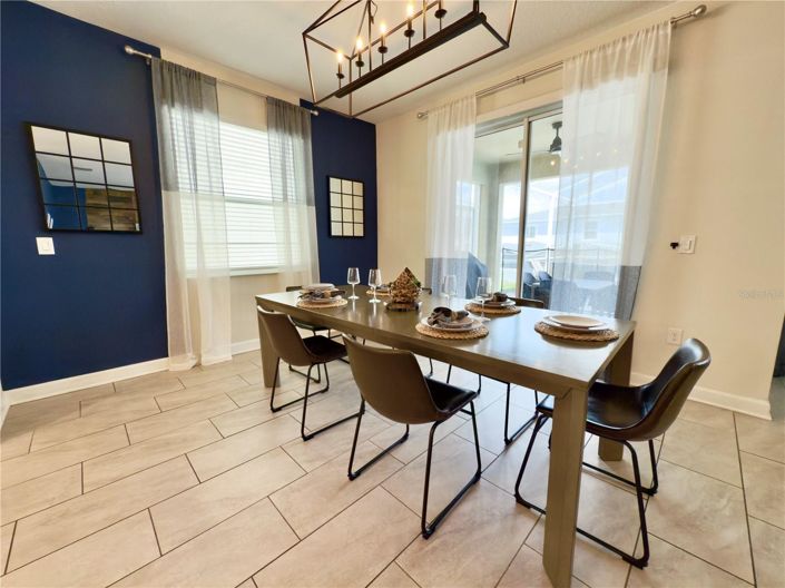 Image No.9-6 Bed House for sale