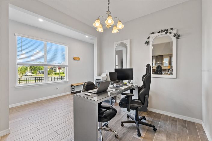 Image No.11-4 Bed House for sale