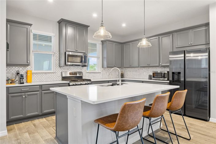 Image No.5-4 Bed House for sale