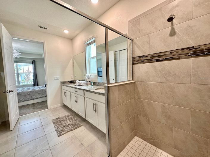 Image No.6-5 Bed House for sale