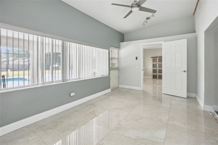 Image No.27-3 Bed House for sale