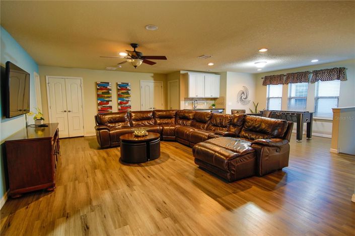 Image No.11-9 Bed House for sale