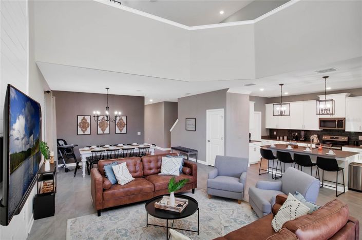 Image No.10-5 Bed House for sale