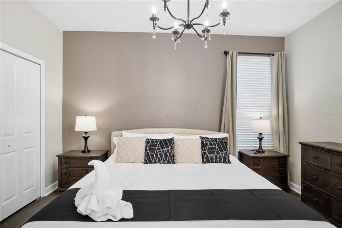 Image No.14-5 Bed House for sale