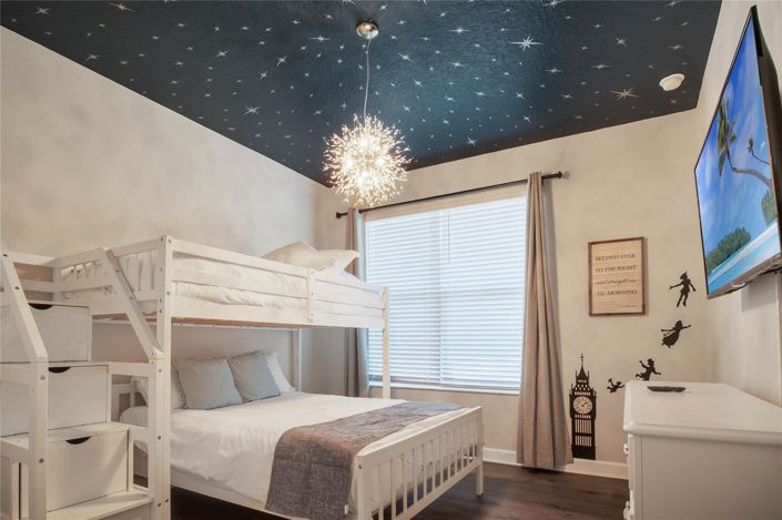 Image No.17-5 Bed House for sale