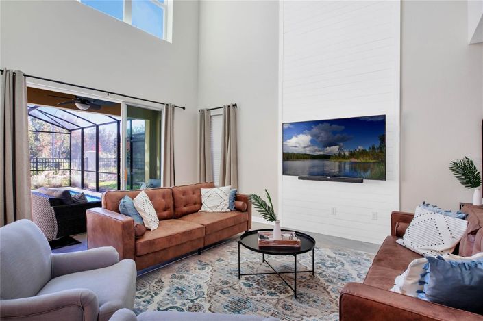 Image No.9-5 Bed House for sale