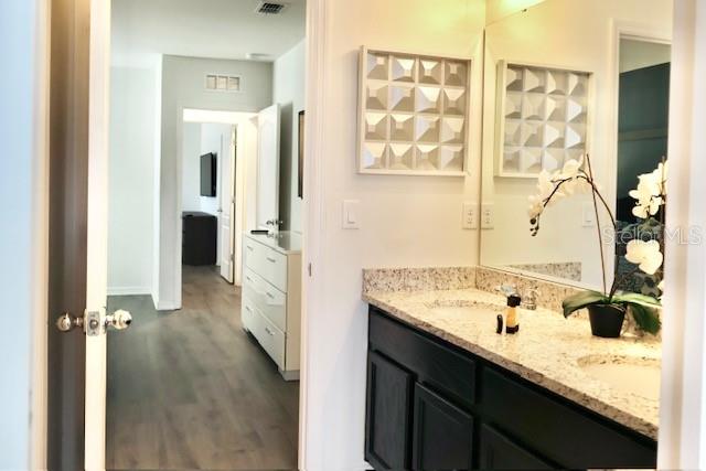 Image No.29-7 Bed House for sale