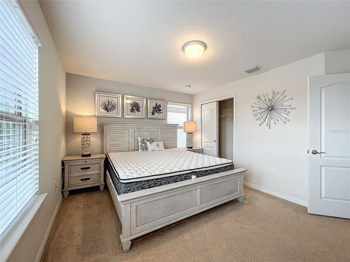 Image No.34-9 Bed House for sale