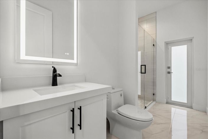 Image No.27-3 Bed House for sale