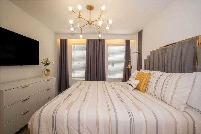 Image No.58-5 Bed Townhouse for sale